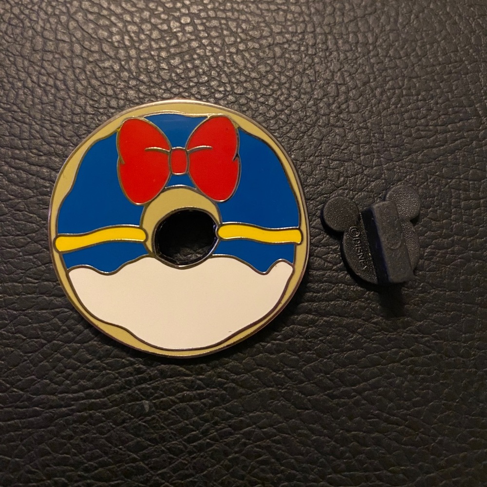 Donald Duck Donut Disney Pin!